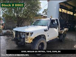 View Auto part Console Nissan Patrol 2000