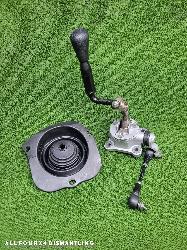View Auto part Gear Stick/Shifter Toyota Landcruiser 1994